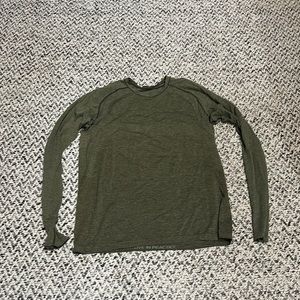 Lululemon Metal Vent Tech Long Sleeve Tee XL